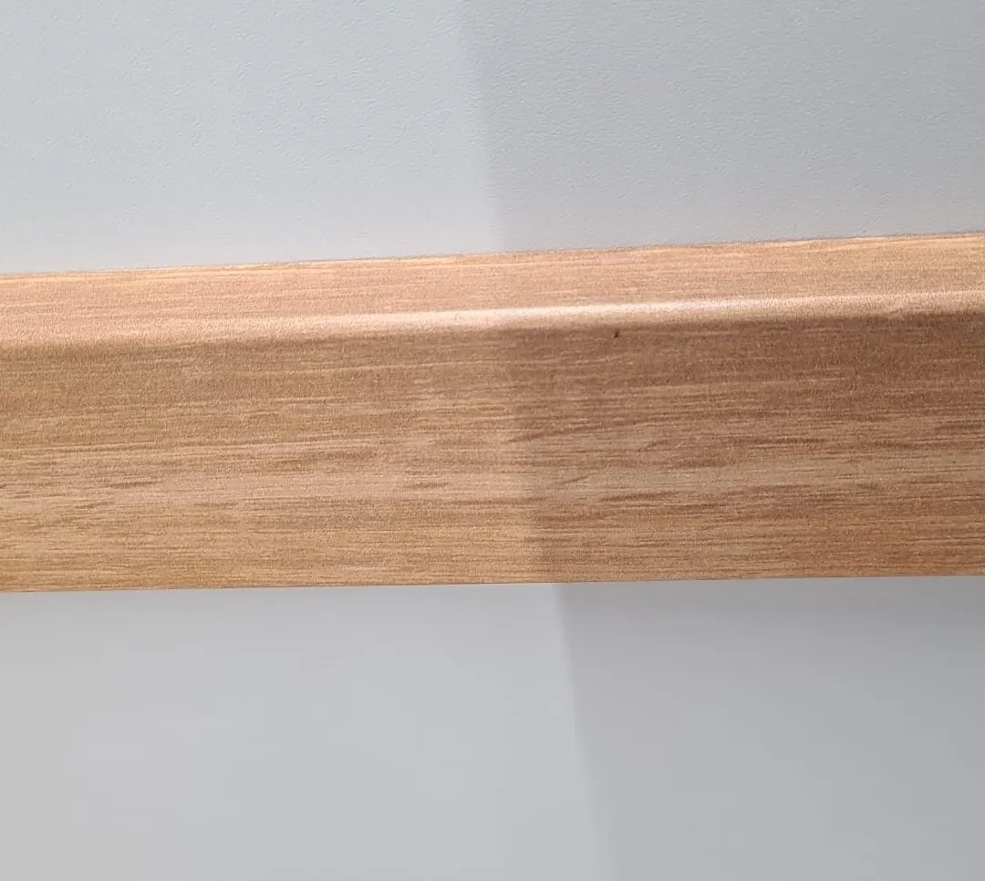 \\192.168.200.27\b2b-shop\Shopbilder\Puderbach\FL_Eiche_Salzburg_Dekor.jpg
